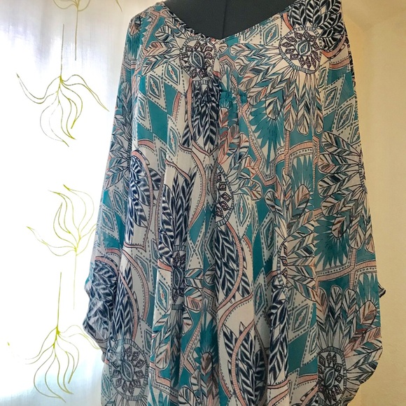 Bisou Bisou Dresses & Skirts - Bisou Bisou Dress